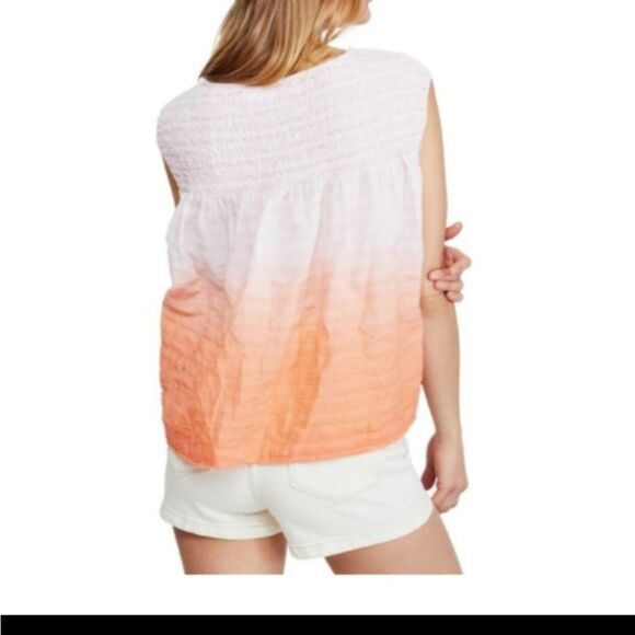 We the Free  Little Bit of Something Ombre Blouse size S - Picture 2 of 5